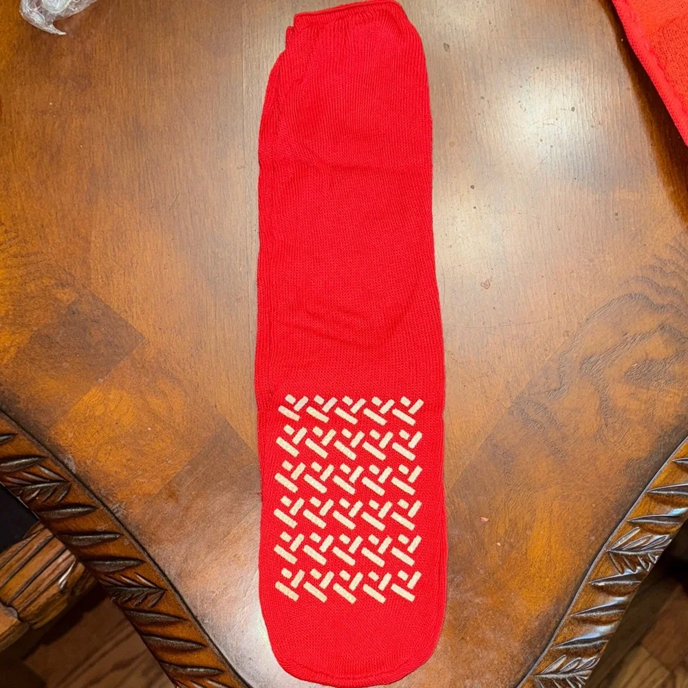 Vibrant Red Traveler’s Kit